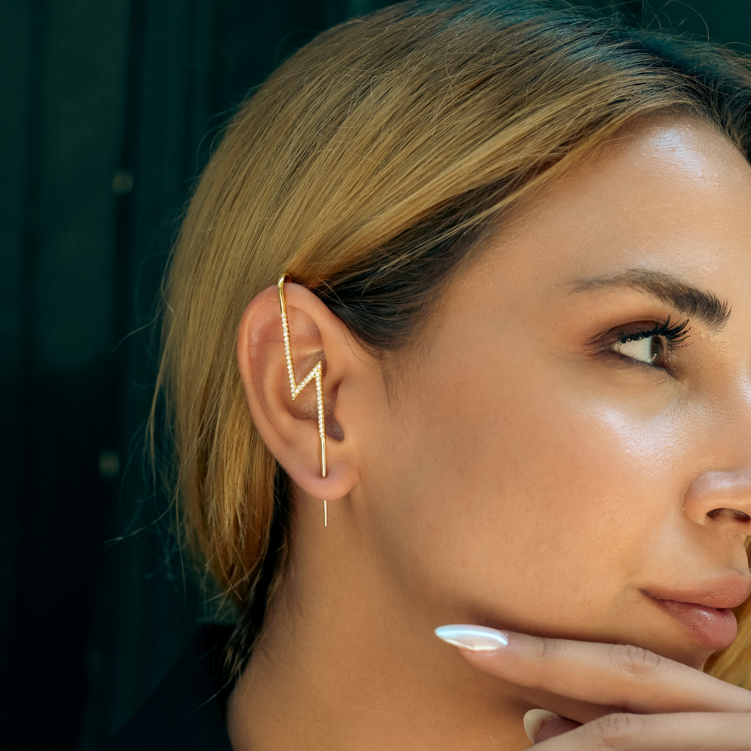 Sterling Silver Lightning Bolt Ear Crawler With Sparkling White Gemstones