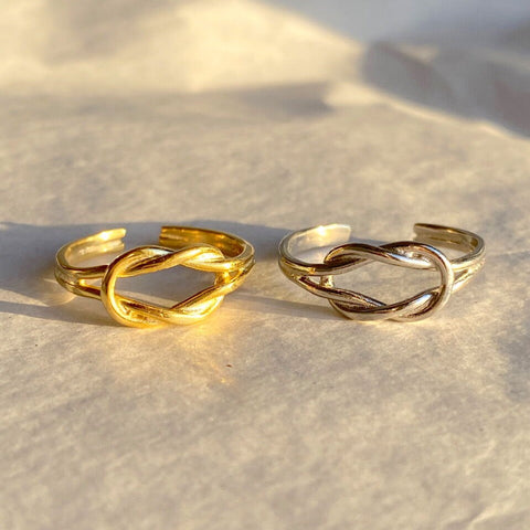 Knot Bracelet and Ring Set in Sterling Silver