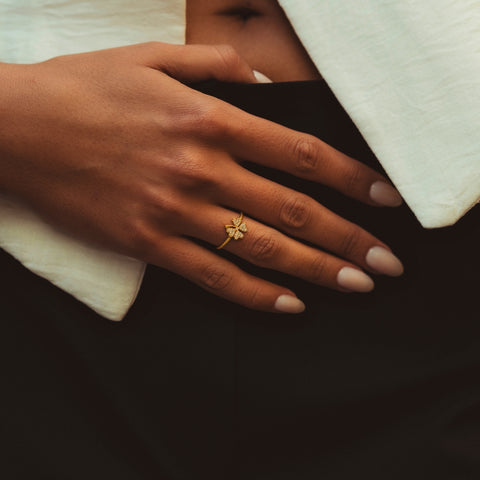 14K Solid Gold Pave Clover Ring