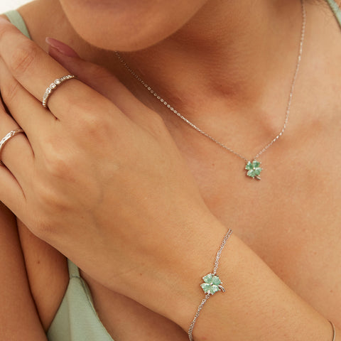 Four Leaves Clover Sterling Silver Bracelet and Necklace Set in Green